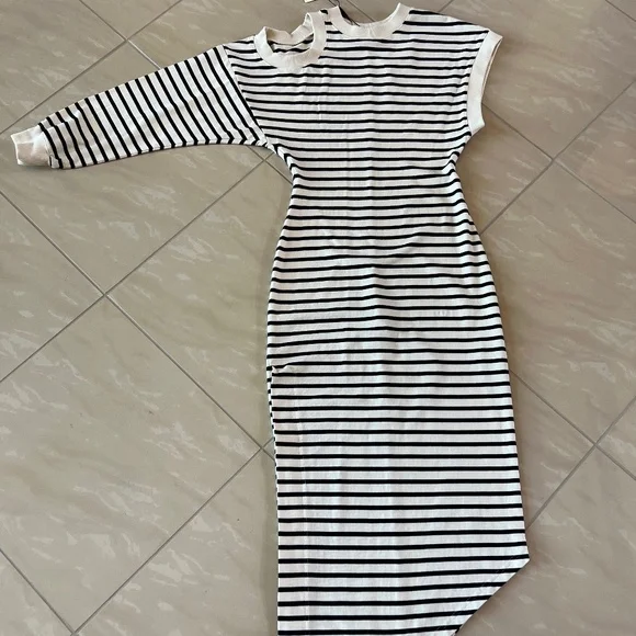 awake mode asymmetric dress A.W.A.K.E.MODE Size XL Beige Navy Cotton Stripe Asymmetrical Dress